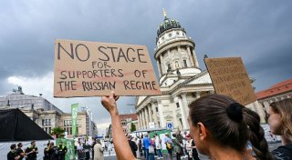 Proteste gegen Netrebko-Konzert in Berlin