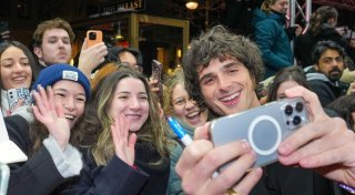 Zwischen Meme, Memme und Macho: Der Performative Male