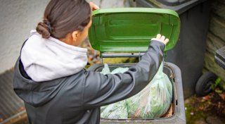 Schärfere Kontrollen in Gütersloh: Diese neuen Regeln gelten für Biomülltonnen