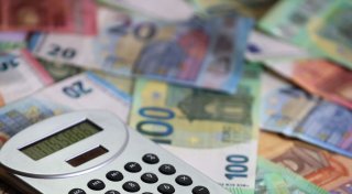 NRW-Beamte nicht angemessen bezahlt? Großer Ärger um Widersprüche