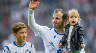 Ajax verlängert mit Sohn von Rafael van der Vaart