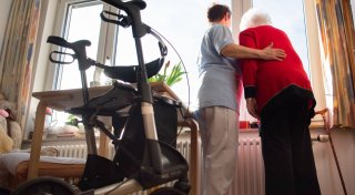 Durchschnittslöhne in der Pflege steigen