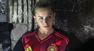 DFB-Frauen bekommen neues Auswärtstrikot in Rot und Rosa