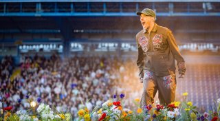 Wie Caspers großer Traum wahr wurde: Dokuserie über Stadionkonzert in Bielefeld