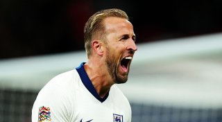 England feiert Sommer-Sündenbock Kane