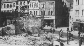 Mehr als 300 Gebäude zerstört: Die letzten Stunden vor der Besatzung in Herford 1945