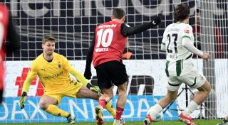 Wirtz führt Bayer zum achten Sieg in Serie