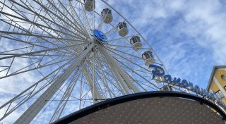 Teurer Kirmes-Spaß, eine neue Bar und der Verdacht auf einen heimtückischen Mord