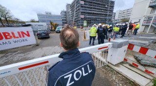 Zöllner in Bielefeld prangern Machtmissbrauch und Diskriminierung in eigener Behörde an