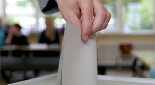 Diese zwei kandidieren um das Bürgermeisteramt in Salzkotten