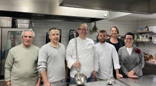 Warum diese bekannten Herforder Gastronomen für eine Woche die Küche wechseln