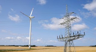 Streit um Stromreform: Im Norden günstiger als im Süden?