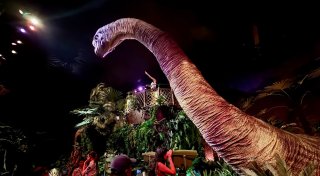 Dinos im Großstadtdschungel: Bangkok im Jurassic-Fieber