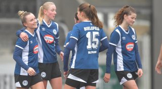 Arminia Bielefelds Frauen dominieren das Derby beim FSV Gütersloh
