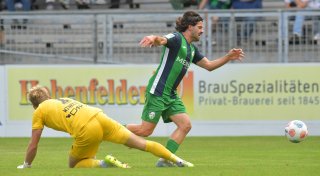 Mit Biss und einem Top-Stürmer: FC Gütersloh holt im Top-Spiel in Unterzahl einen Punkt