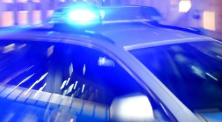 Verfolgungsjagd auf A9: Polizei stoppt Lkw mit Nagelsperre