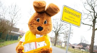 Osterpostamt beantwortet 75.000 Briefe von Kindern
