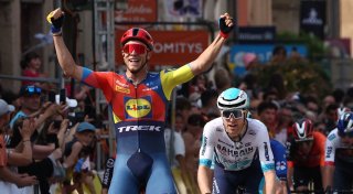 Dauphiné: Tagessieg und Gelbes Trikot für Sprinter Milan