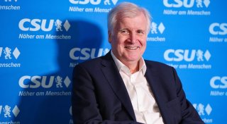 Bundestagsausschuss befragt Seehofer