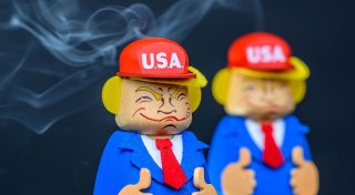 Erzgebirger heben Trump auf den Sockel: als Räuchermännchen