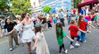 25. Weltkindertag lockt Tausende in die Herforder Innenstadt