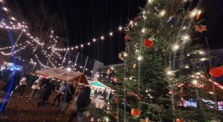 Weihnachten in Bünde: So kommt das neue Rathausplatz-Konzept an