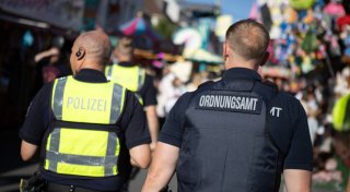 Nach Anschlägen in Deutschland: So sichern die Schausteller die Herforder Osterkirmes