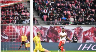 Leipzigs Werner jubelt dank Traumtor gegen Ex-Club Bremen