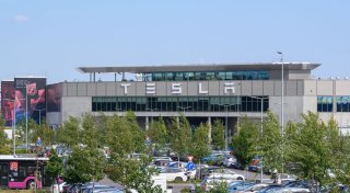Tesla führt abgespecktes Model Y auch in Deutschland ein