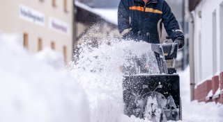 Winterdienst: Was Mieter und Eigentümer wissen müssen