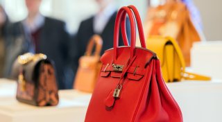 Handtaschen in Bielefeld erbeutet: Dreister Diebstahl von 38 sündhaft teuren Hermès-Taschen