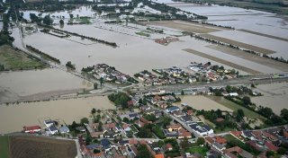 Überschwemmungen in Deutschland - Regen über Polen zieht ab