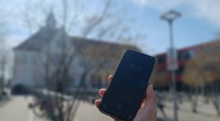 WhatsApp-Stress auf dem Schulhof: So streng sind Bündes Handyregeln