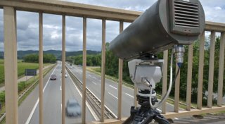 „Handy-Blitzer“ auf Autobahnen: Überwachen Monocams bald den Verkehr in NRW?