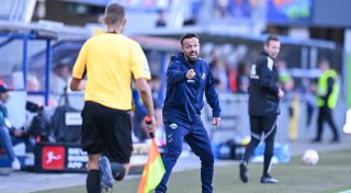 Gelbe Karten für den SC Paderborn: Nun ist auch der Trainer in der „Sünderkartei“