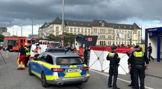 Messerangriff in Hamburg - Unterbringung der mutmaßlichen Täterin angeordnet