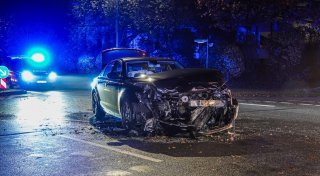 Unfall in Bielefeld: Zwei verletzte Autofahrer müssen ins Krankenhaus
