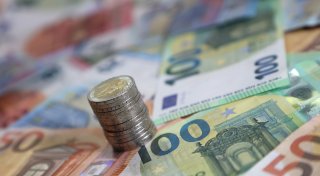 Steuern, Beiträge, Abgaben 2025: Wo jetzt mehr übrig bleibt - und wo weniger