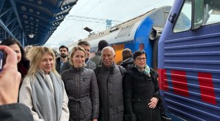 Zum Amtsantritt in Kiew: EU-Spitzenvertreter setzen Zeichen