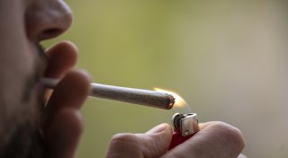Cannabiskonsum in Löhne: Keine Schwerpunkte, aber einige Schwierigkeiten