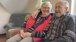 Gütersloherin verlässt Zuhause nach Schicksalsschlag - heute wohnt sie in besonderer WG
