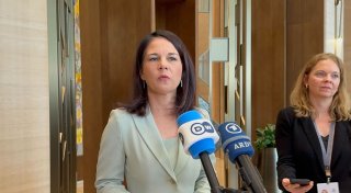 Baerbock warnt vor Verringerung deutscher Ukraine-Hilfen