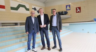 Schwimmbad an Schule in Hiddenhausen soll wieder öffnen