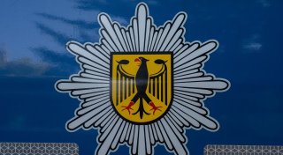 Europaweit aktive Schleuserbande fliegt auf