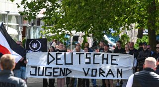 Rechtsextreme Straftaten junger Menschen nehmen stark zu