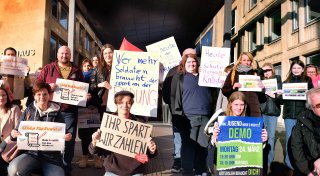 Druck in Gütersloh wächst: „Finger weg vom Fachbereich Kinder- und Jugend!“
