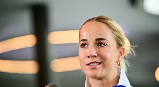 Bundesliga-Auftakt kommt für DFB-Kapitänin Gwinn zu früh