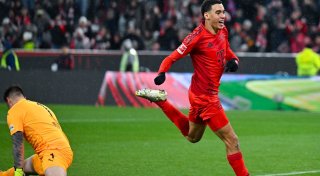 Milliarden und Musiala: Eberl erinnert an Messi und Ronaldo