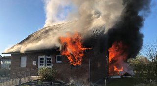 Haus sollte zwangsgeräumt werden: Mann stirbt nach Explosion und Brand in Minden