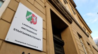 81-Jährige Detmolderin wegen Nazi-Parole zu Geldstrafe verurteilt